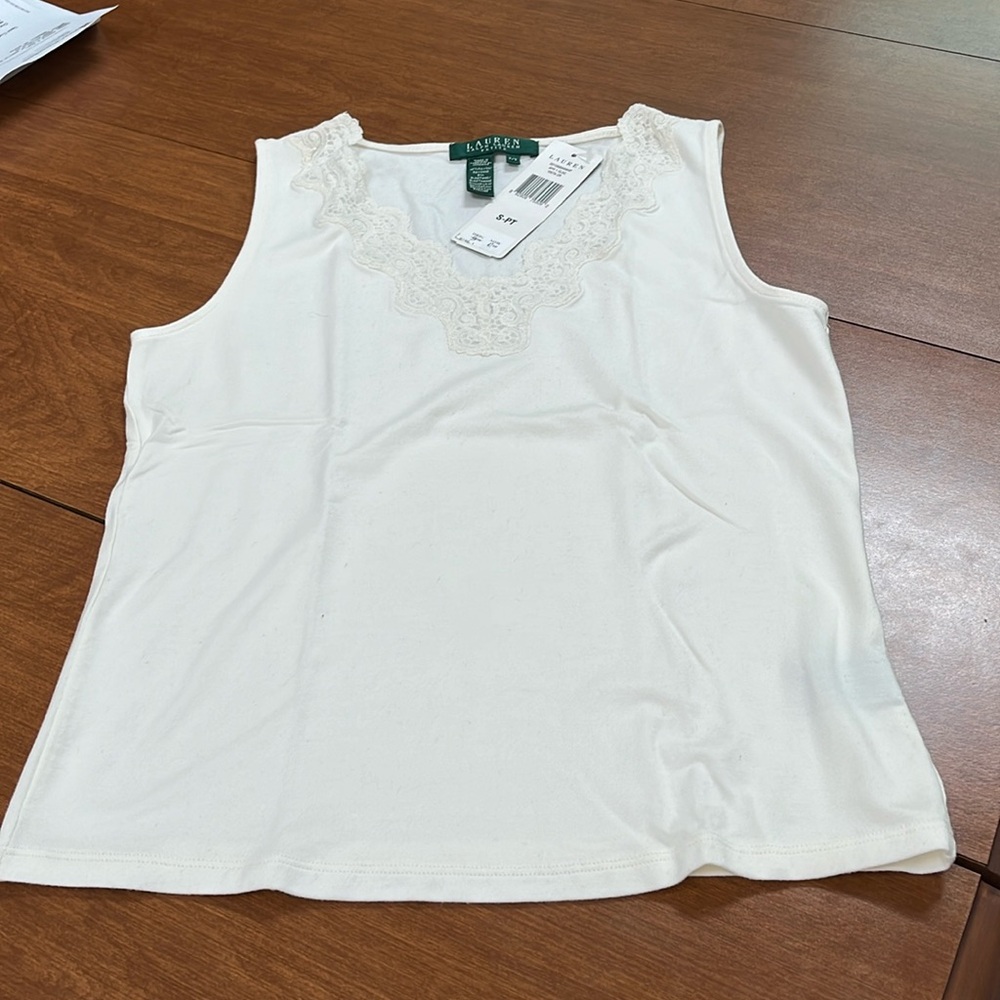 NWT Lauren off white S-PT tank top with laced V-Neck